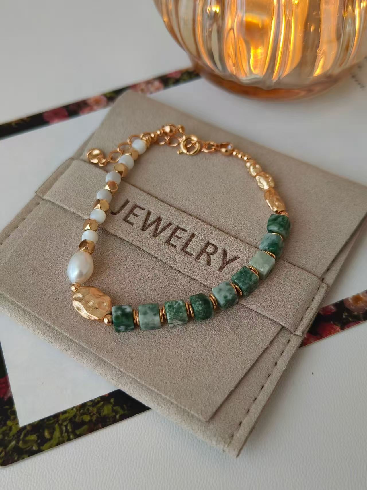 Green Jade & Pearl Bracelet – 18K Gold Vermeil on Sterling Silver | Mother-of-Pearl & Freshwater Pearls