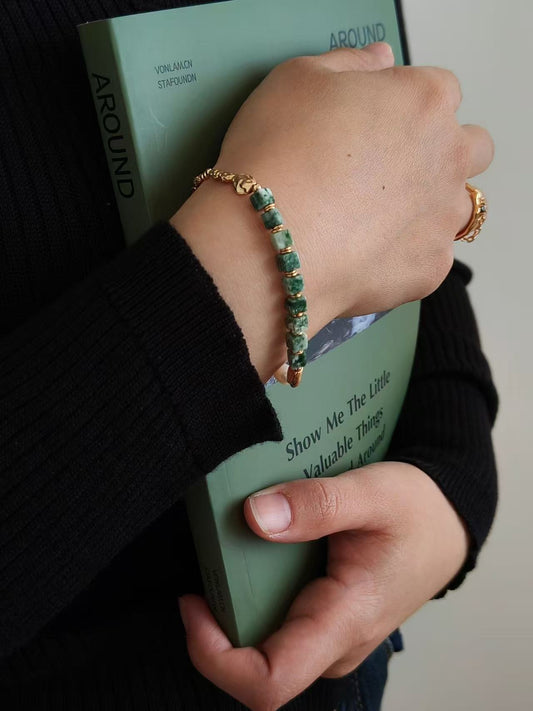 Green Jade & Pearl Bracelet – 18K Gold Vermeil on Sterling Silver | Mother-of-Pearl & Freshwater Pearls