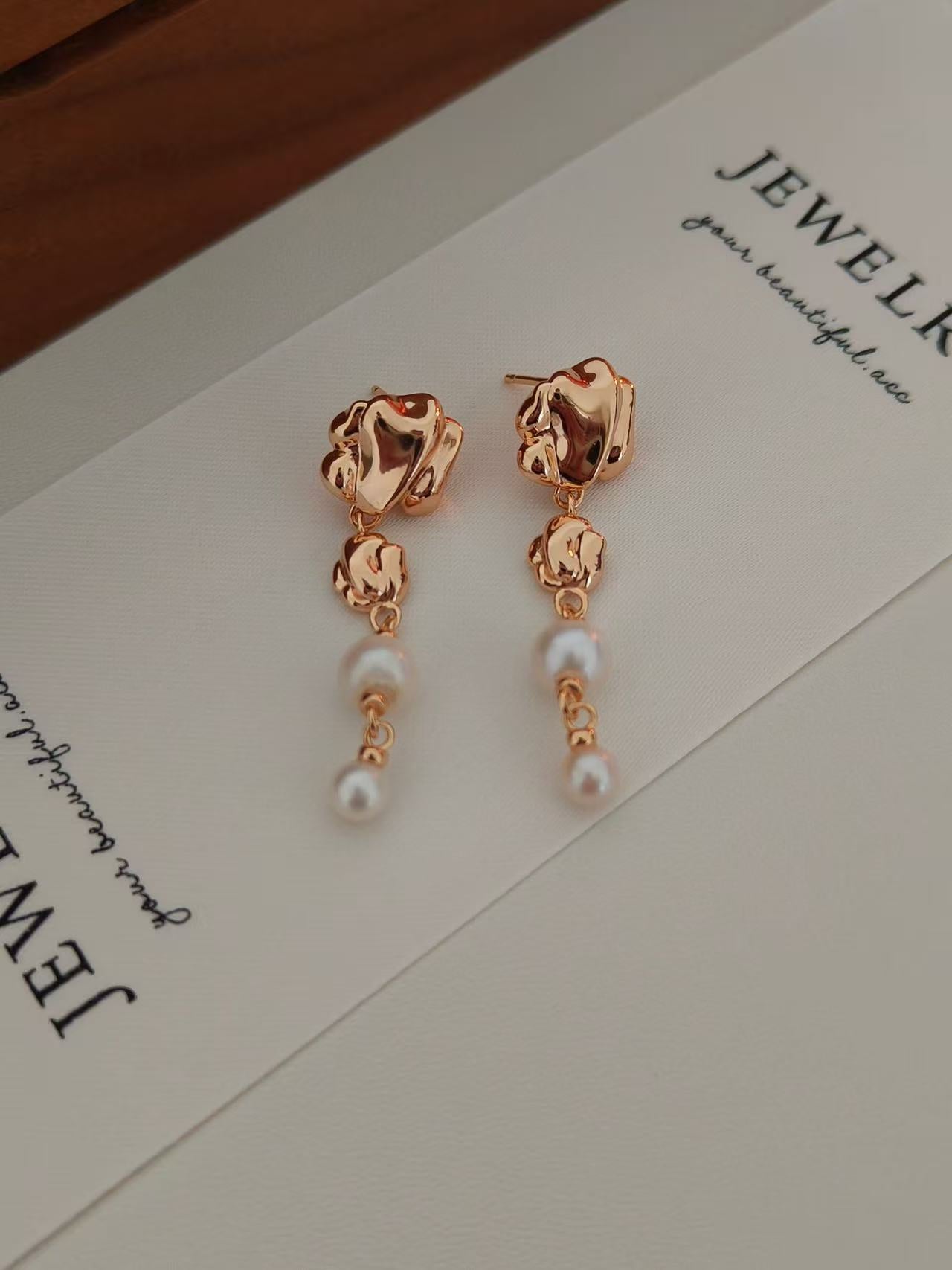 gold molten pearl drop earrings
