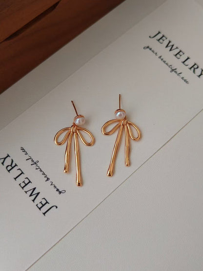 Bow Pearl Drop Earrings – 18K Gold Vermeil on Sterling Silver | Natural Freshwater Pearls