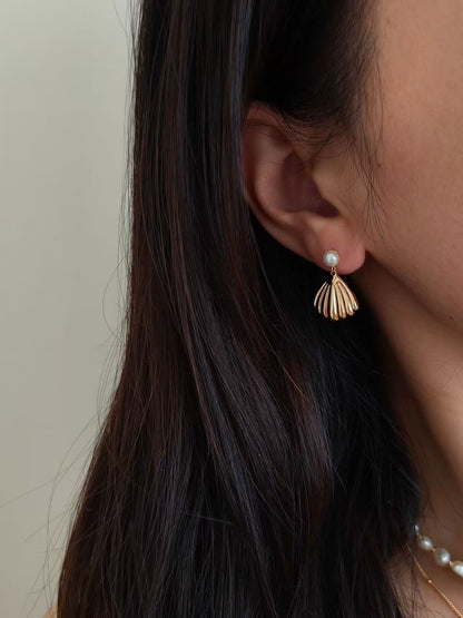 Shell Pearl Drop Earrings – 18K Gold Vermeil on Sterling Silver | Freshwater Pearl Studs